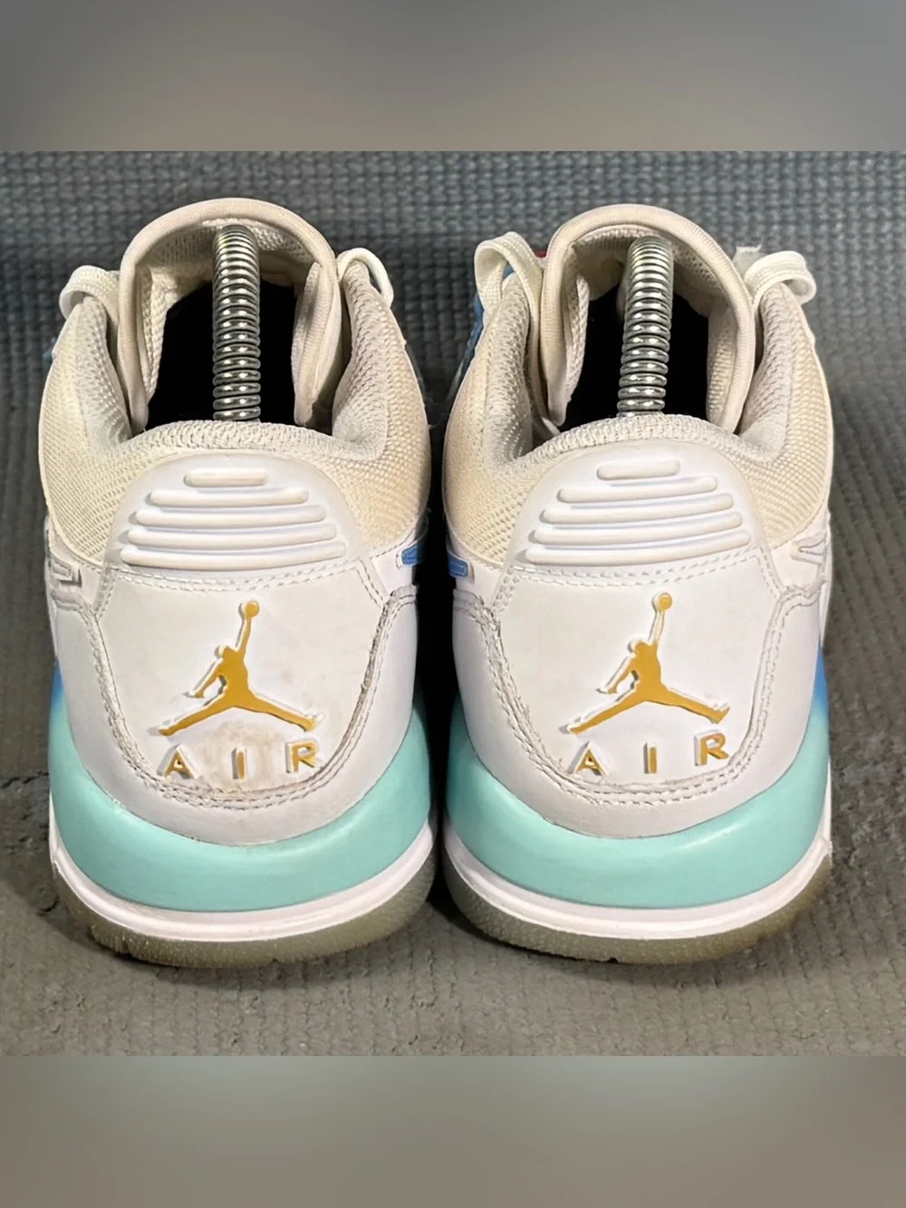 Nike Air Jordan Legacy 312 Low Emerald Rise Shoes FN8896-131 Big Kid Size 5.5Y